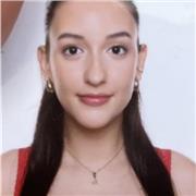 Comprometida, amable y empatica. Estuve dando química hasta 2do de bachiller así que hasta el temario que se ha dado ese año.